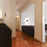 Apartment Chiado Views By Homing
