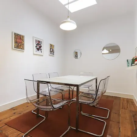 Chiado Views By Homing Appartamento Lisbona