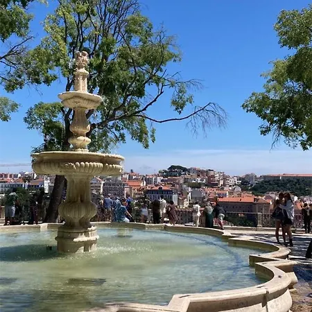 Daire Chiado Views By Homing Lisboa
