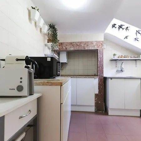 Chiado Views By Homing Апартаменти