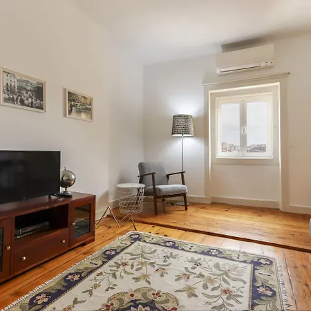 Chiado Views By Homing Апартаменти Лісабон