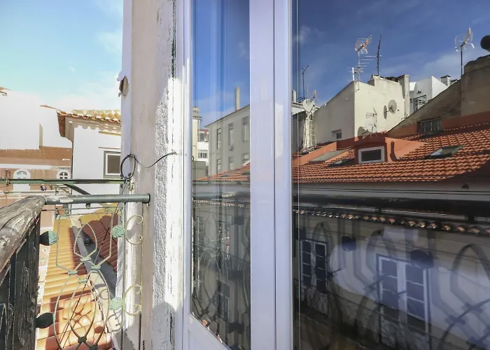 Apartment Chiado Views By Homing Lisbon