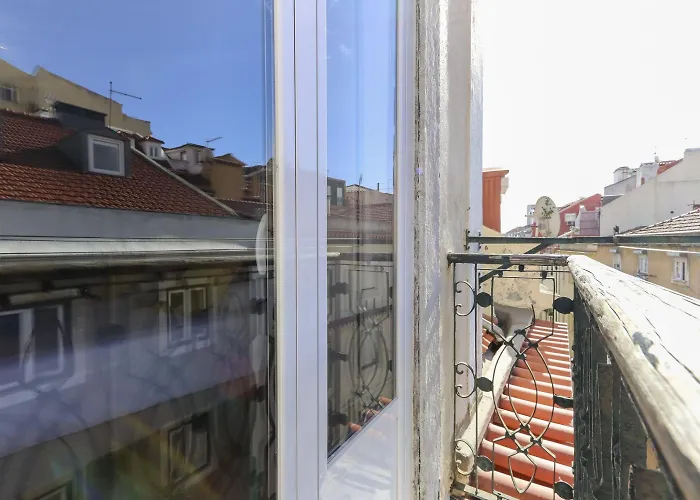 Apartment Chiado Views By Homing Lisbon
