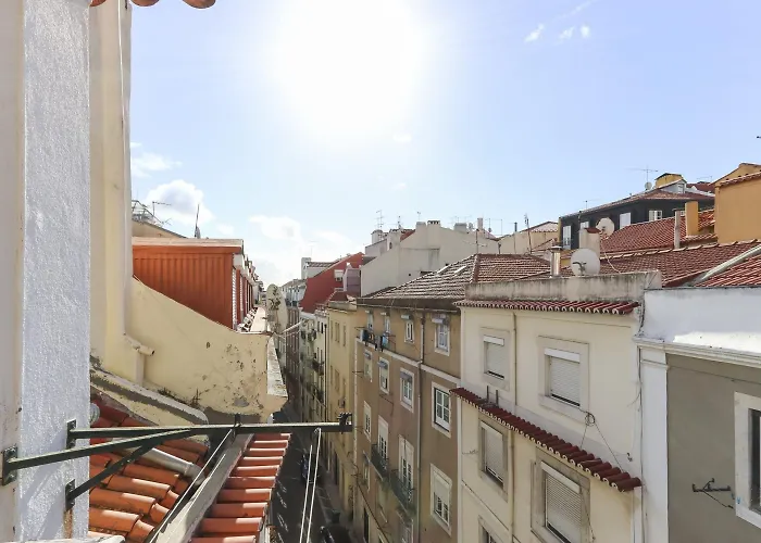 Apartment Chiado Views By Homing *